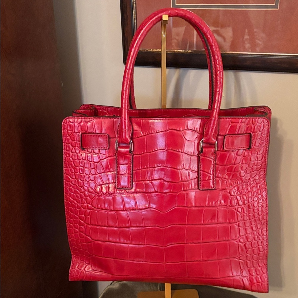 Michael Kors Dillon Large Red Croc-Embossed Satchel - Picture 7 of 16